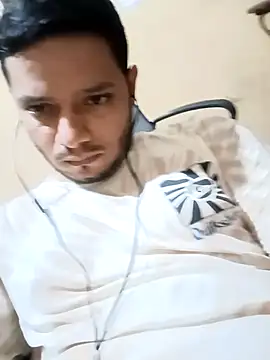 Hotbooy online show from September 2025 07:08:01 AM