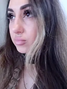 Brilliant-Splashes online show from March 2025 06:14:02 AM