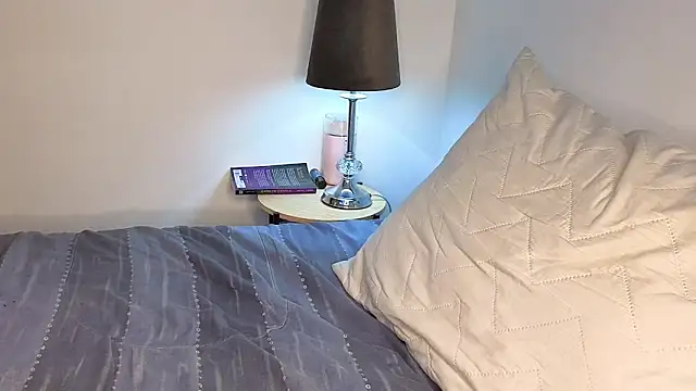 Snapshot of haku_kanjy chatting on November 2025 01:06:02 AM haku kanjy online show from November 2025 01:06:02 AM