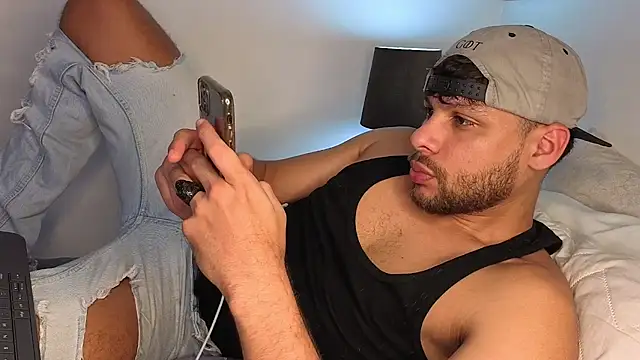 Snapshot of haku_kanjy chatting on November 2025 01:17:02 AM haku kanjy online show from November 2025 01:17:02 AM