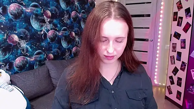 Snapshot of BarbiePieer chatting on October 2025 05:17:01 AM BarbiePieer online show from October 2025 05:17:01 AM