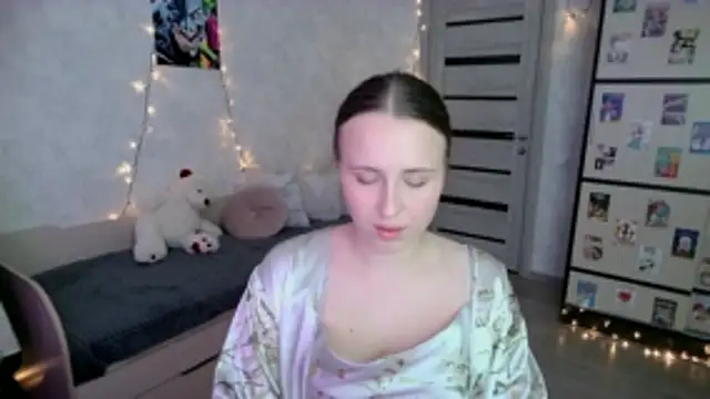 Snapshot of BarbiePieer chatting on November 2025 11:10:01 AM BarbiePieer online show from November 2025 11:10:01 AM