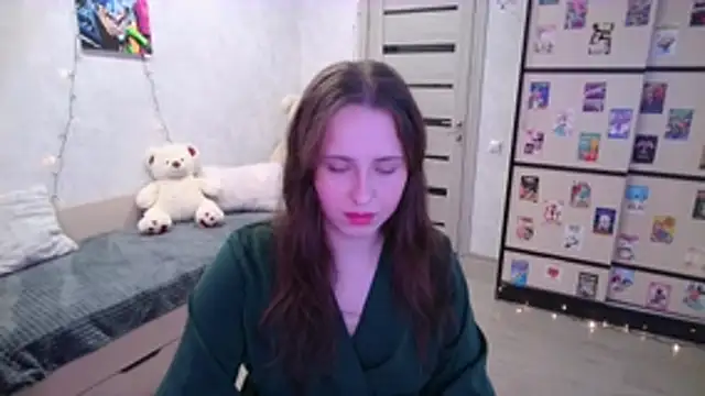 Snapshot of BarbiePieer chatting on November 2025 02:43:01 AM BarbiePieer online show from November 2025 02:43:01 AM