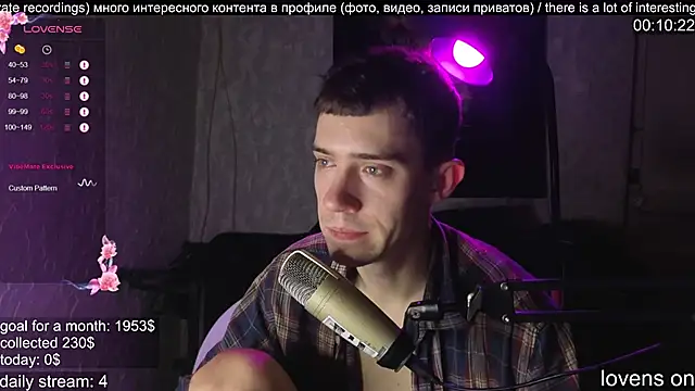 Snapshot of w0rkman chatting on October 2025 07:34:01 PM w0rkman online show from October 2025 07:34:01 PM