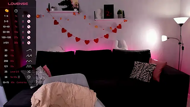 Snapshot of VelvetCherry_ chatting on November 2025 08:58:02 AM VelvetCherry online show from November 2025 08:58:02 AM