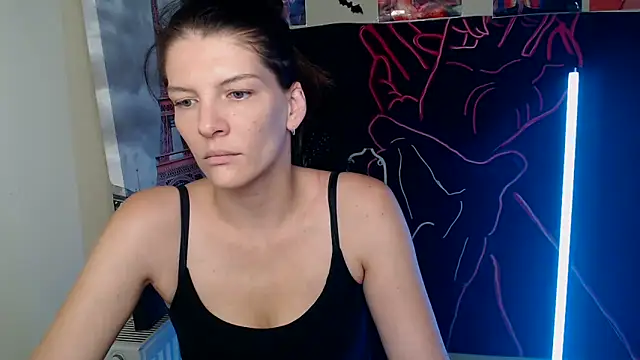 Snapshot of VanessaRey_ chatting on October 2025 07:36:03 AM VanessaRey online show from October 2025 07:36:03 AM