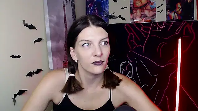 Snapshot of VanessaRey_ chatting on October 2025 08:07:02 AM VanessaRey online show from October 2025 08:07:02 AM