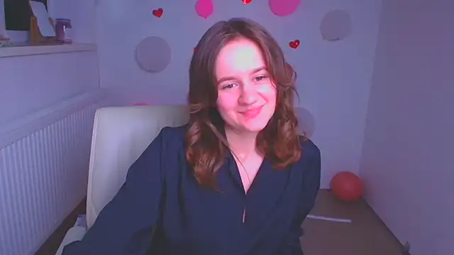 Snapshot of Catherine_e chatting on March 2025 06:36:01 PM Catherine e online show from March 2025 06:36:01 PM