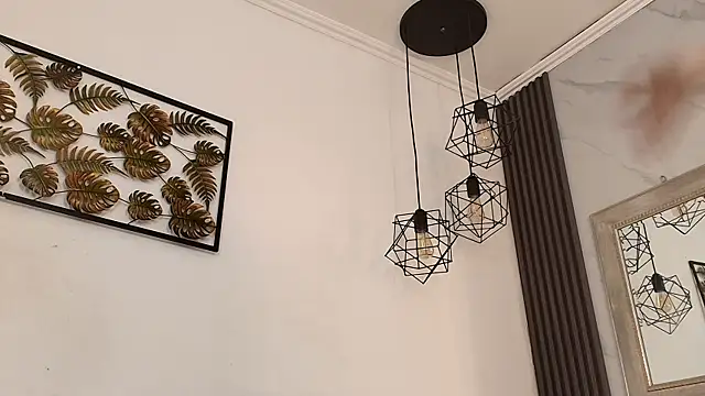 juliana luque online show from October 2025 12:02:01 PM