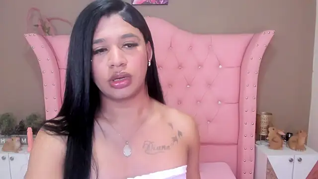 Samantha Evans 18 online show from March 2025 04:24:02 AM