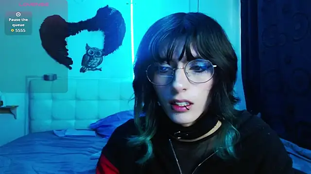 goth minerva online show from September 2025 01:34:01 PM