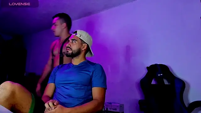 Snapshot of LucasJewely chatting on October 2025 10:29:02 PM LucasJewely online show from October 2025 10:29:02 PM