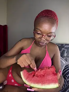 YummyMelanin117 online show from October 2025 11:46:02 PM