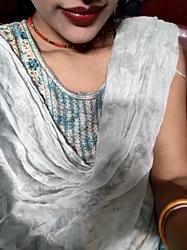 Eshwari Chopra online show from November 2025 10:03:02 AM