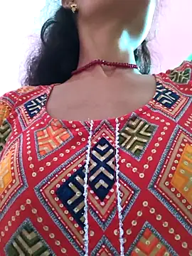 Snapshot of Eshna_Dabral chatting on September 2025 04:23:01 AM Eshna Dabral online show from September 2025 04:23:01 AM