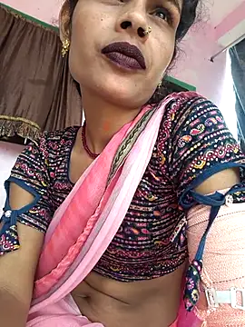 Snapshot of Eshna_Dabral chatting on September 2025 07:08:02 AM Eshna Dabral online show from September 2025 07:08:02 AM