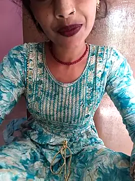 Snapshot of Eshna_Dabral chatting on October 2025 09:06:02 AM Eshna Dabral online show from October 2025 09:06:02 AM