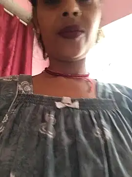 Snapshot of Eshna_Dabral chatting on November 2025 01:48:02 AM Eshna Dabral online show from November 2025 01:48:02 AM