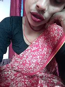 Snapshot of Eshna_Dabral chatting on November 2025 10:58:01 AM Eshna Dabral online show from November 2025 10:58:01 AM