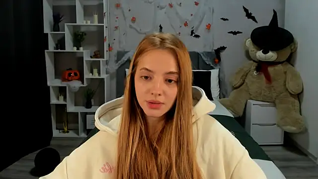 Snapshot of MelanieAlves chatting on November 2025 12:39:02 PM MelanieAlves online show from November 2025 12:39:02 PM