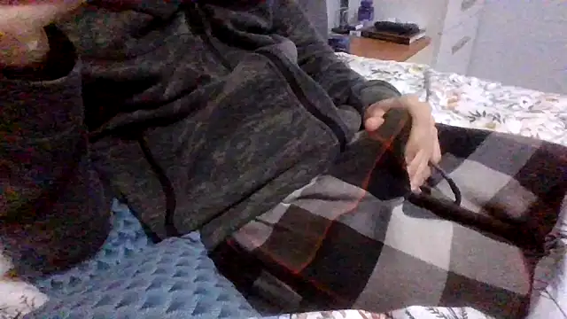 Snapshot of tipetto06 chatting on October 2025 08:20:02 PM tipetto06 online show from October 2025 08:20:02 PM