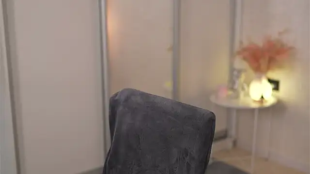 Cyberheart  online show from November 2025 04:07:02 PM