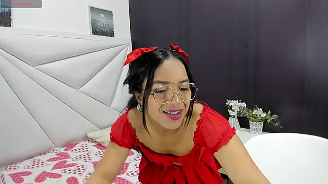 paula zambrano7 online show from September 2025 01:58:02 PM