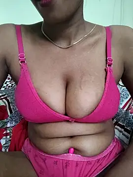 Snapshot of Desi_Bhabi_01 chatting on October 2025 10:37:02 AM Desi Bhabi 01 online show from October 2025 10:37:02 AM