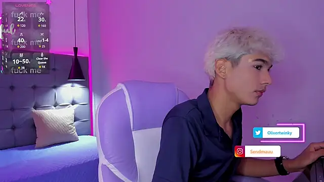 OliverTwinky online show from September 2025 02:11:01 AM