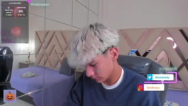 OliverTwinky online show from October 2025 01:34:01 PM