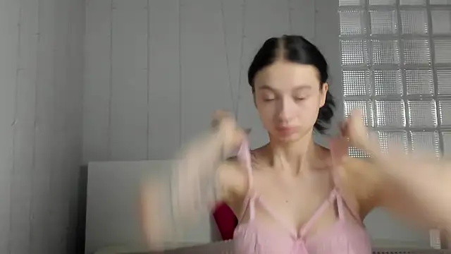 Chatty Alice online show from September 2025 01:16:02 AM