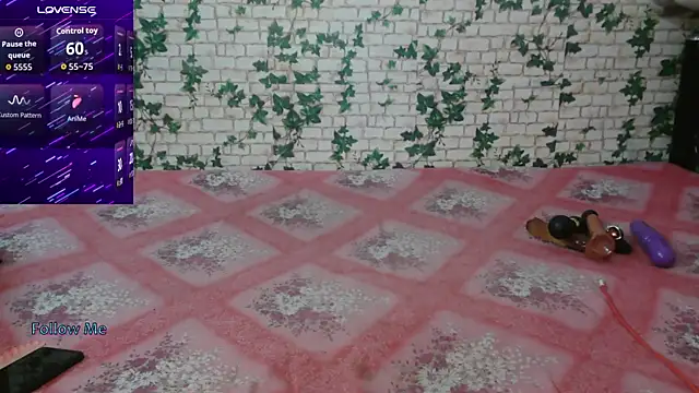 Snapshot of Trishna_love chatting on September 2025 03:31:01 AM Trishna love online show from September 2025 03:31:01 AM