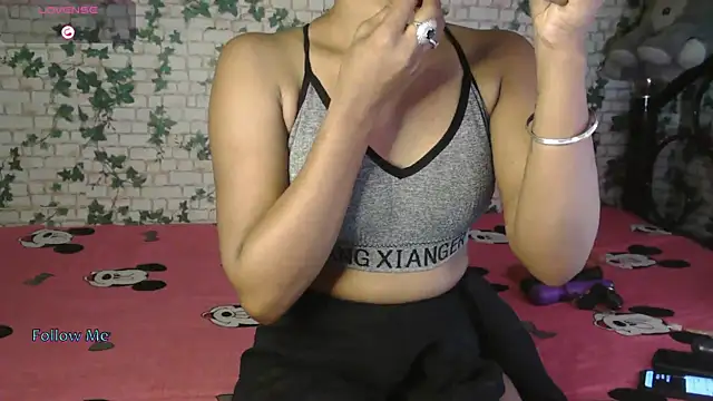 Snapshot of Trishna_love chatting on October 2025 03:18:02 AM Trishna love online show from October 2025 03:18:02 AM