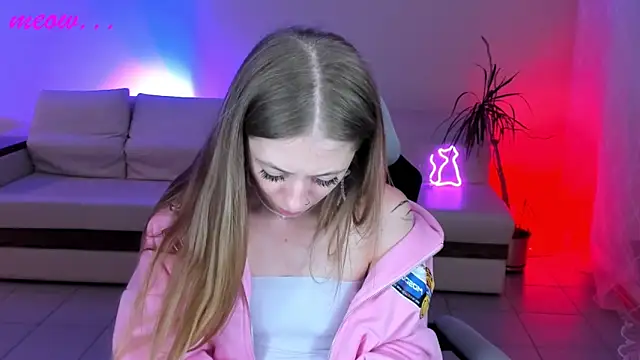 SweetMeeow online show from November 2025 01:27:02 AM