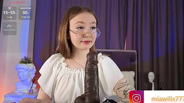 MiaWillis  online show from September 2025 09:58:01 AM