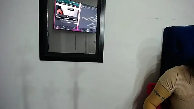 karolay su online show from October 2025 10:30:01 PM