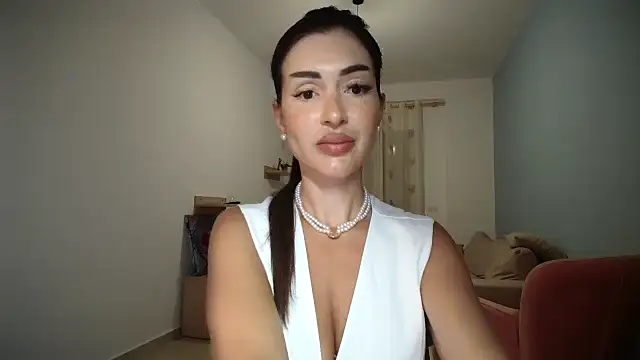 Bellavita  online show from September 2025 05:14:01 PM