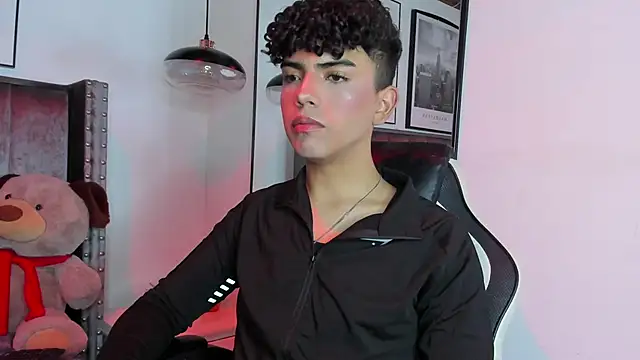 Niick Twink online show from September 2025 07:36:02 PM