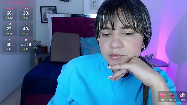 Snapshot of Isa-lox chatting on November 2025 09:24:02 PM Isa-lox online show from November 2025 09:24:02 PM