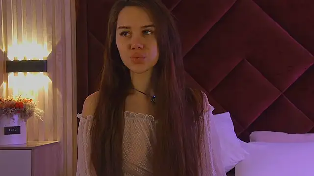 StacyHarland online show from November 2025 04:34:01 AM