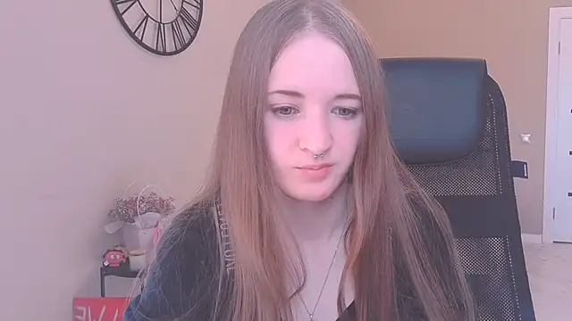 KateKayer online show from September 2025 08:40:01 AM