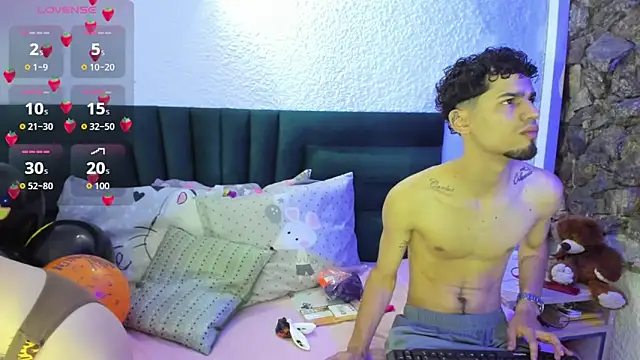 JennMuriel  online show from October 2025 01:06:02 PM