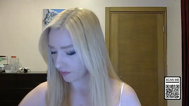 Wild Silk Desire online show from September 2025 01:02:02 PM