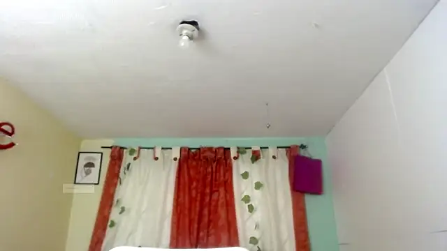 vale miel online show from September 2025 06:31:02 PM