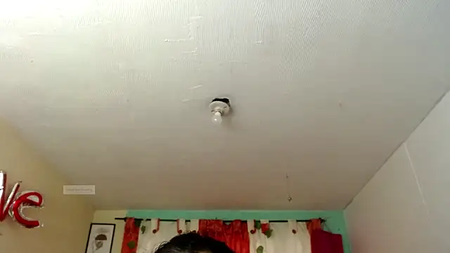 vale miel online show from October 2025 06:27:02 PM