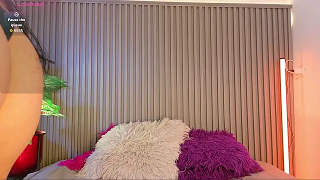 Snapshot of Luna_maithe1 chatting on September 2025 12:19:01 PM Luna maithe1 online show from September 2025 12:19:01 PM