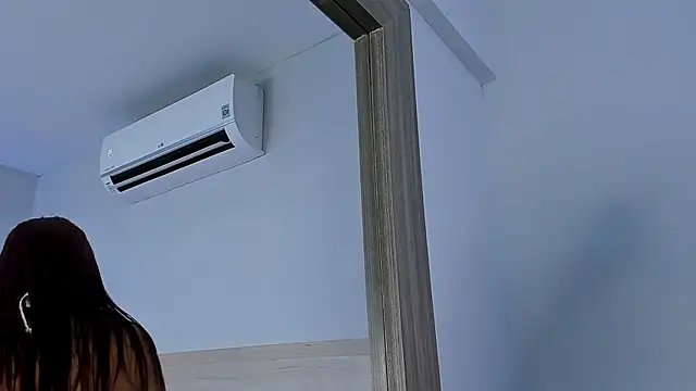 Snapshot of ZoeMorris chatting on October 2025 11:33:02 AM ZoeMorris online show from October 2025 11:33:02 AM