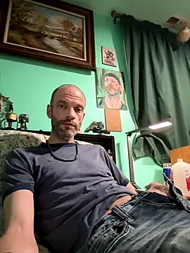 Snapshot of Tentoes4bros chatting on November 2025 11:47:02 PM Tentoes4bros online show from November 2025 11:47:02 PM