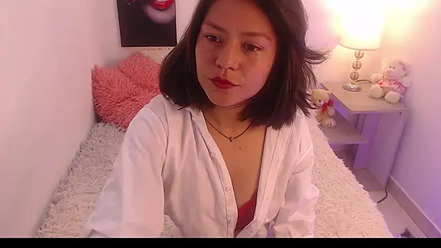 renataj online show from October 2025 01:40:02 PM