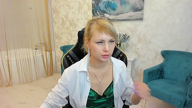 LindaSandy 1 online show from October 2025 06:00:02 AM